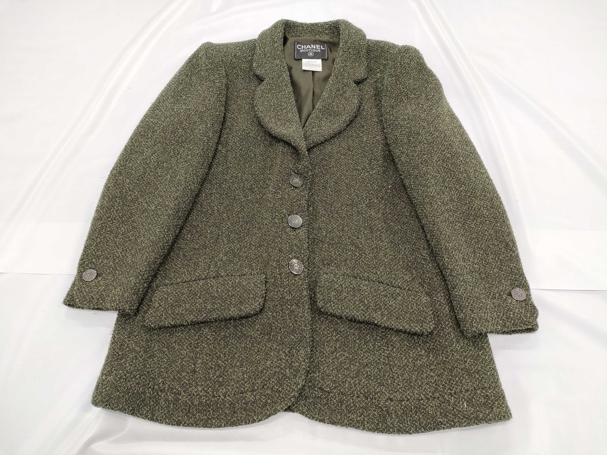 CHANEL CHANEL 97A Chanel 40 Green Tweed Jacket Jacket