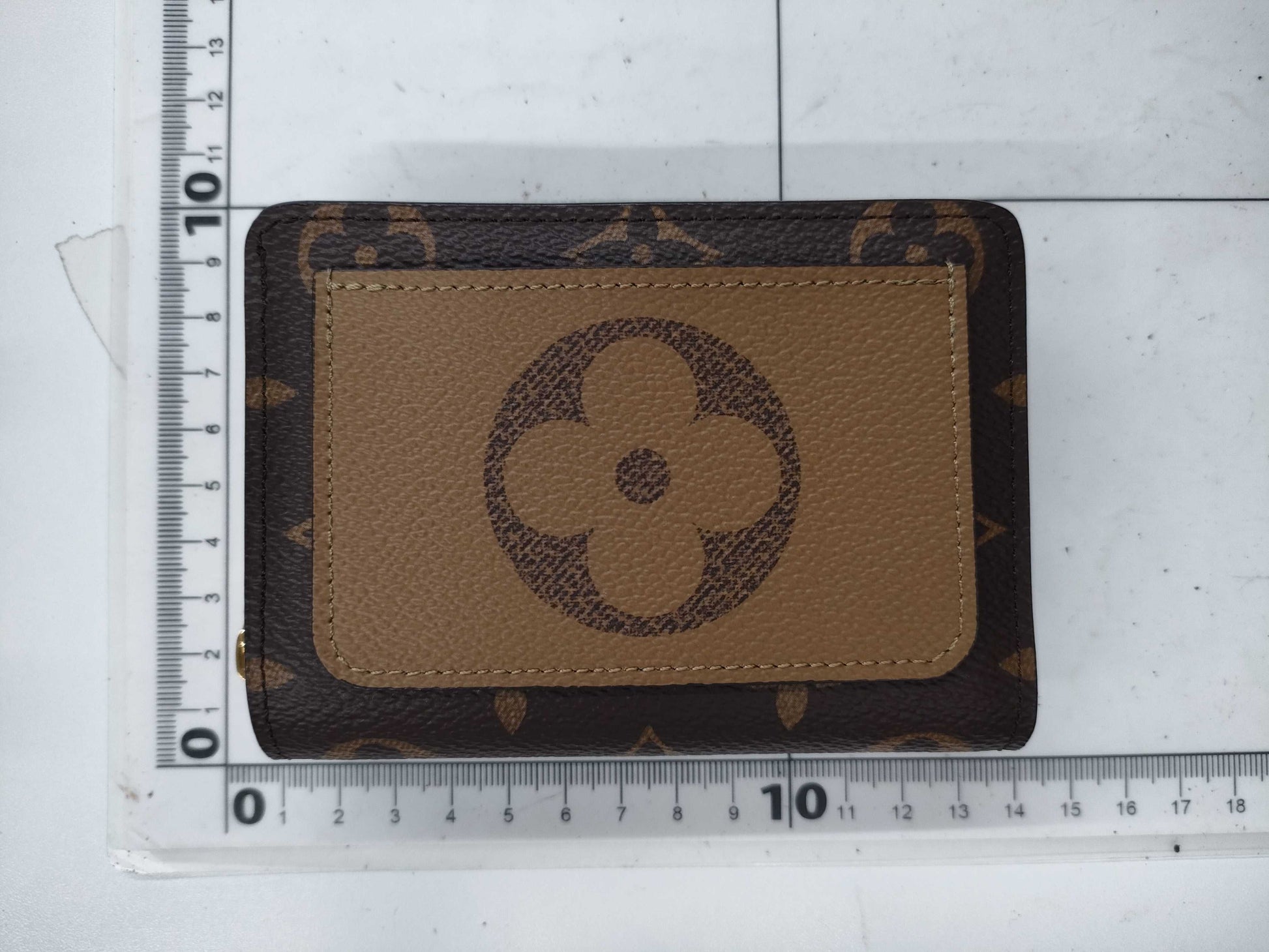LOUIS VUITTON Vuitton M81461 Monogram Reverse Porte-Feuille Lou Wallet
