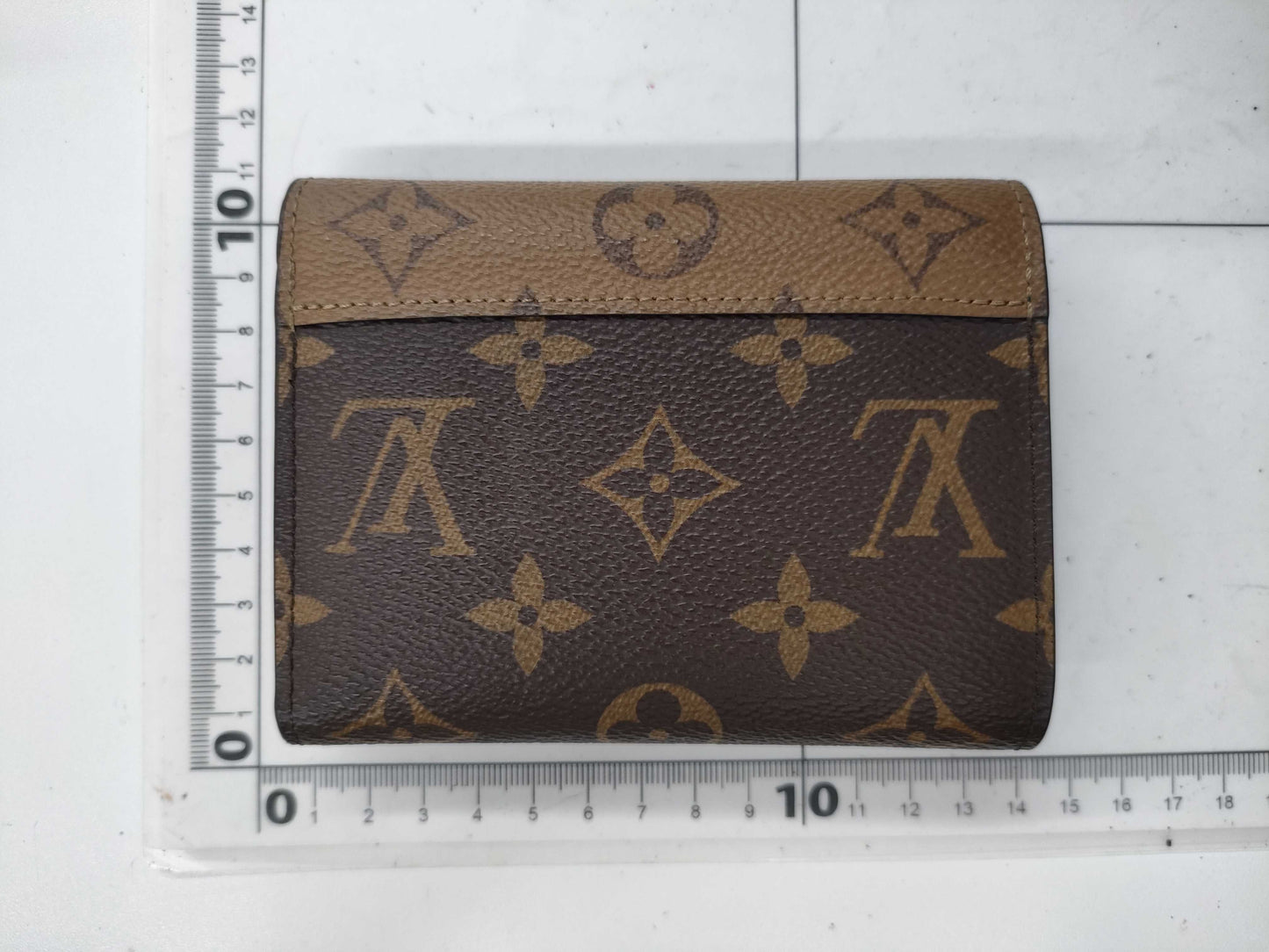 LOUIS VUITTON Vuitton M81557 Monogram Reverse Porte-Feuille Victorine Wallet