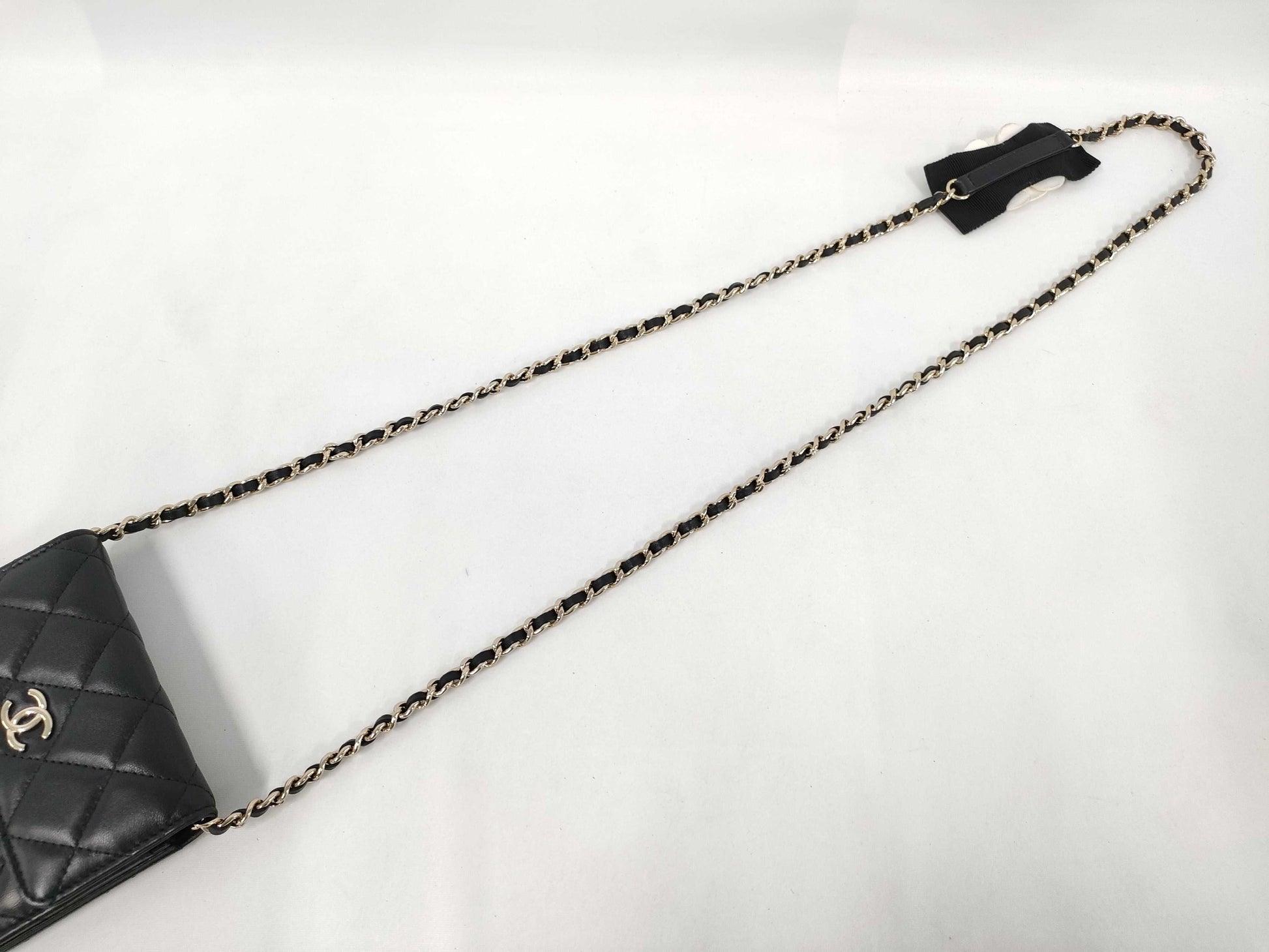 CHANEL Matelasse Camellia Chain Card Case, Lambskin Leather, Shoulder Bag
