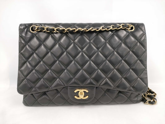 CHANEL Lambskin Matelasse Maxi Shoulder Bag