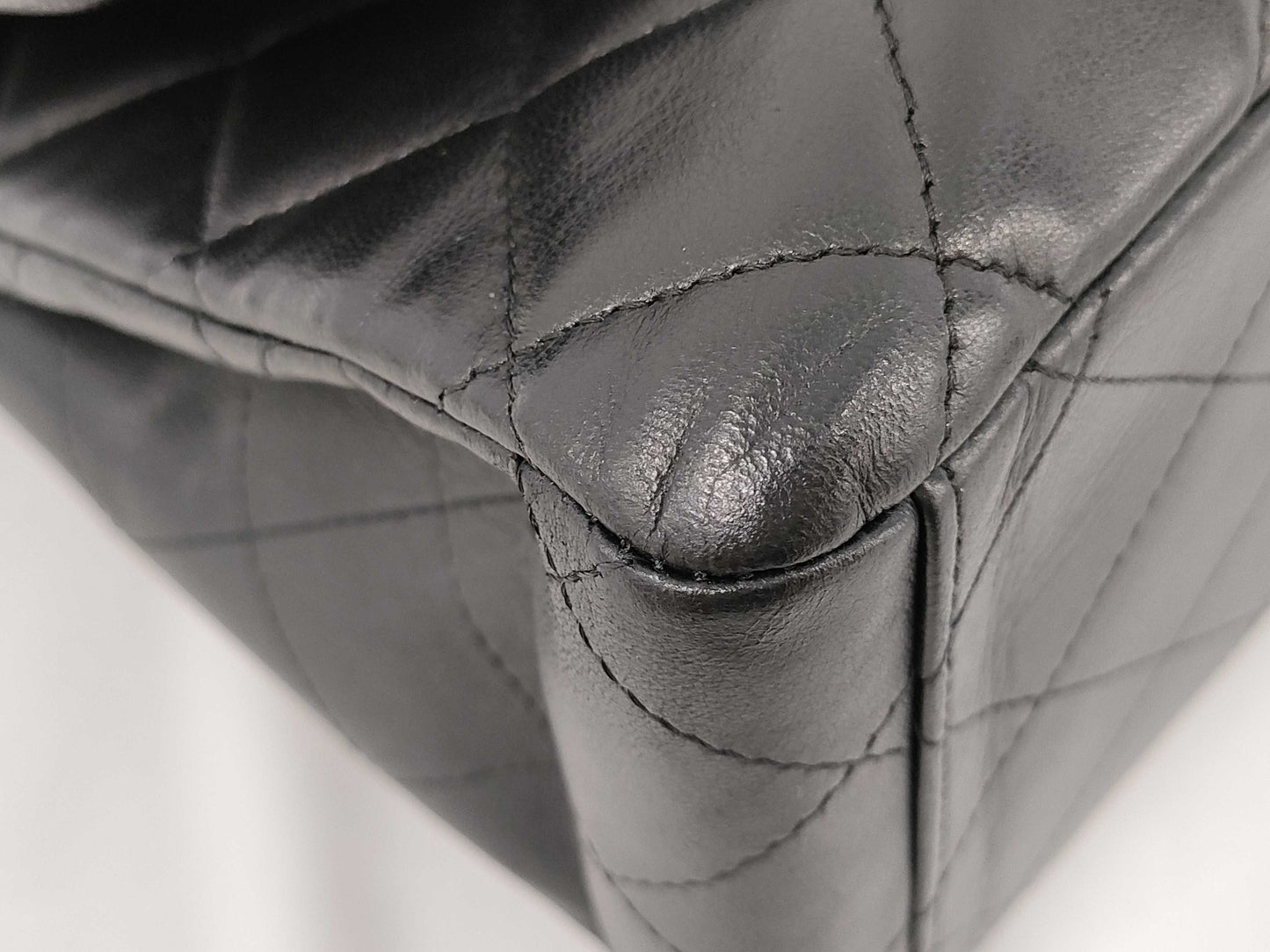 CHANEL Lambskin Matelasse Maxi Shoulder Bag