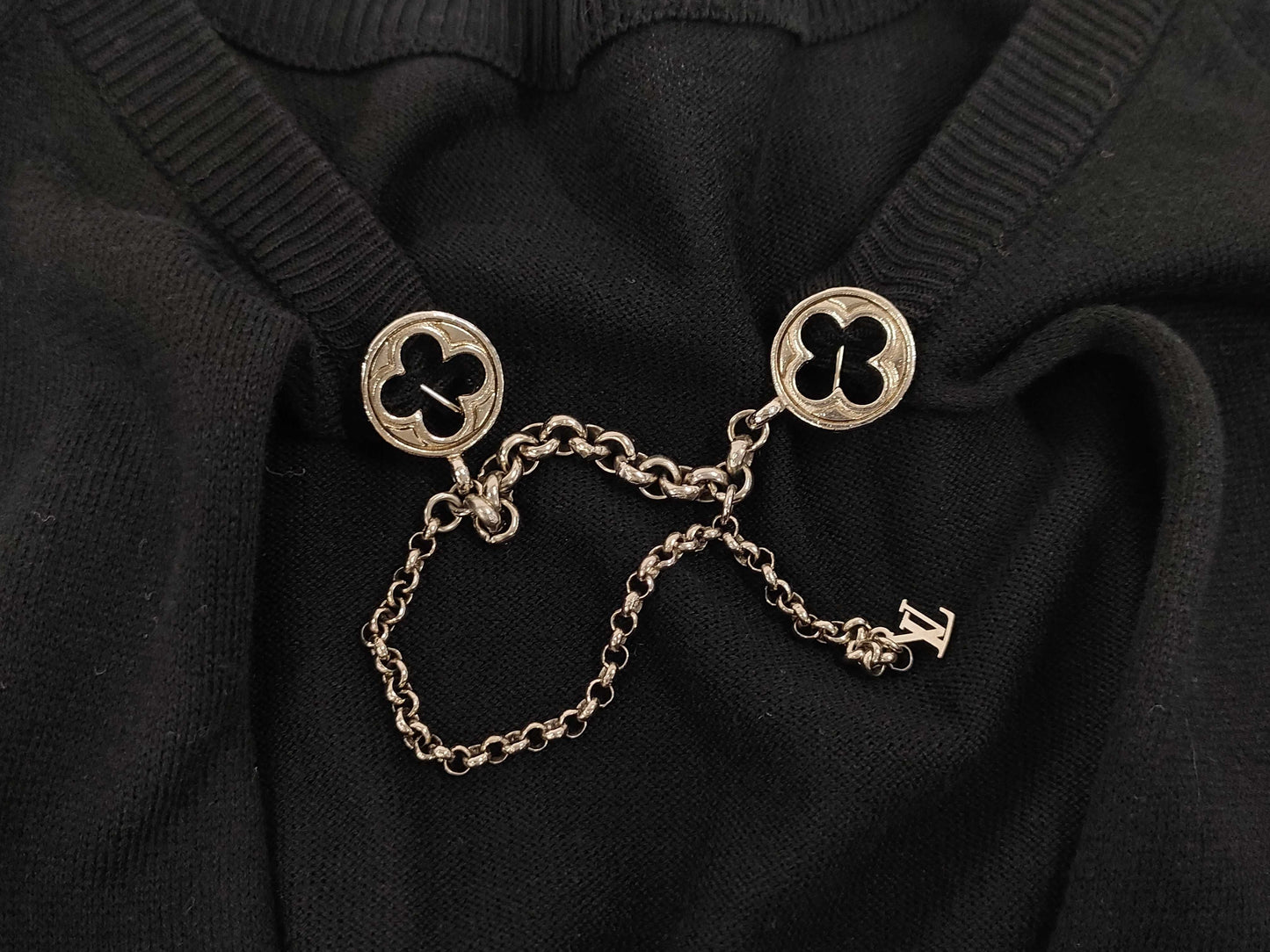 LOUIS VUITTON Cut and Sew Top with Chain, Size S