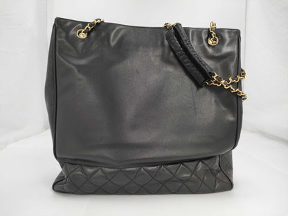 CHANEL Lambskin Chain Shoulder Black Shoulder Bag