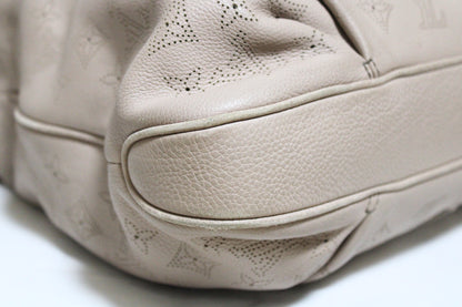 LOUIS VUITTON Vuitton Mahina Selene MM M97141 2WAY Shoulder Bag Beige Shoulder Bag