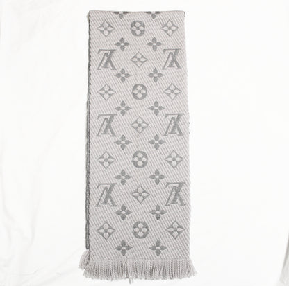 LOUIS VUITTON Vuitton Echarpe Logomania Muffler Wool Silk Grey Muffler