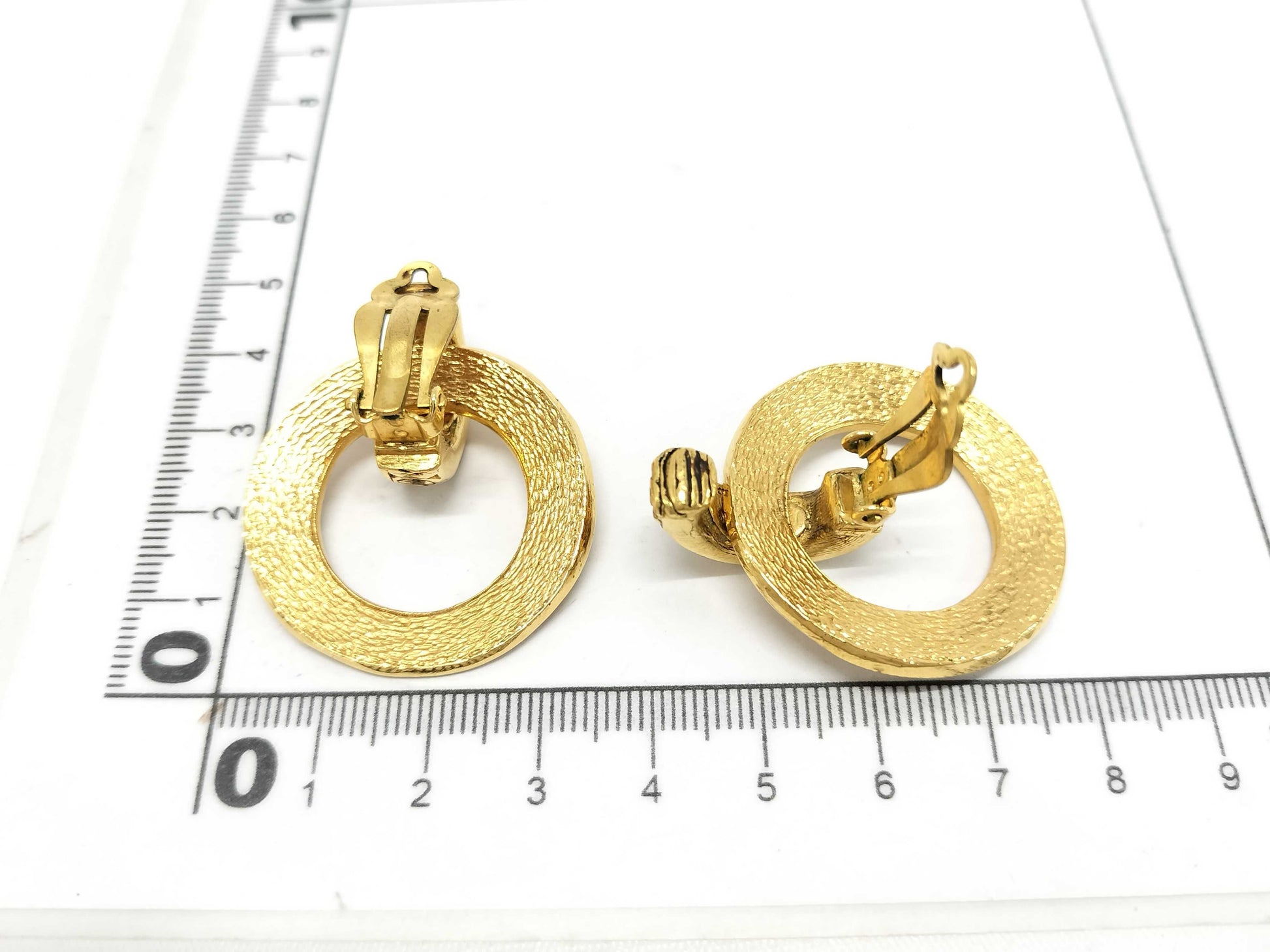 CHANEL Swing Hoop Earrings, Metal Gold, Women's, with Box