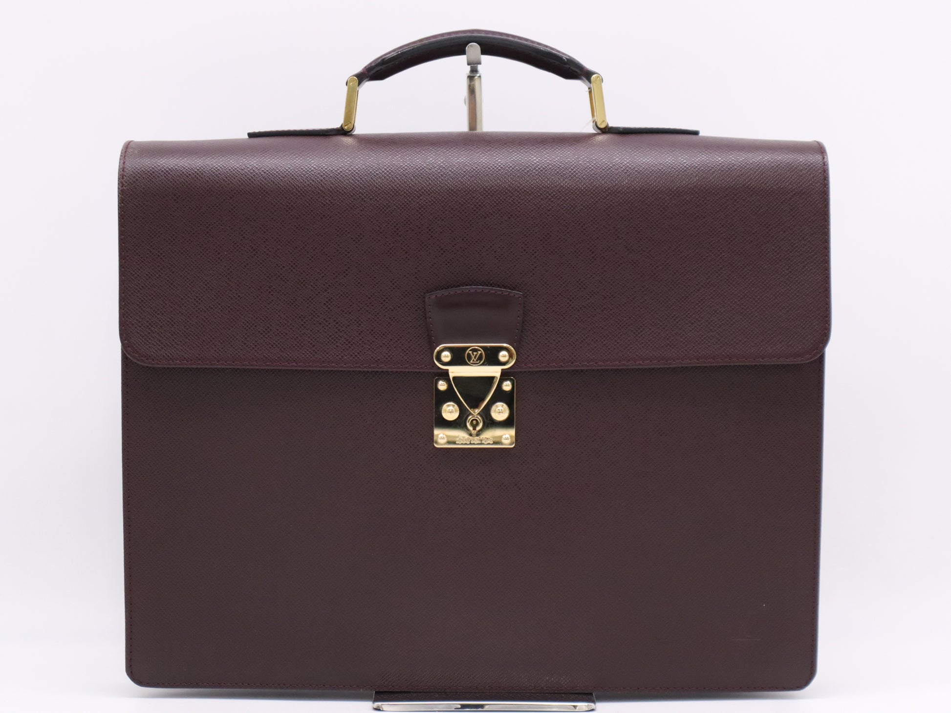 LOUIS VUITTON M30076 Taiga Serviet Clad Akajou RI0043 Business Bag