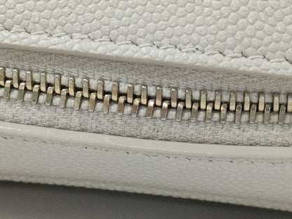 Yves Saint Laurent 612579 Leather Lou Chain Shoulder Bag in Ivory
