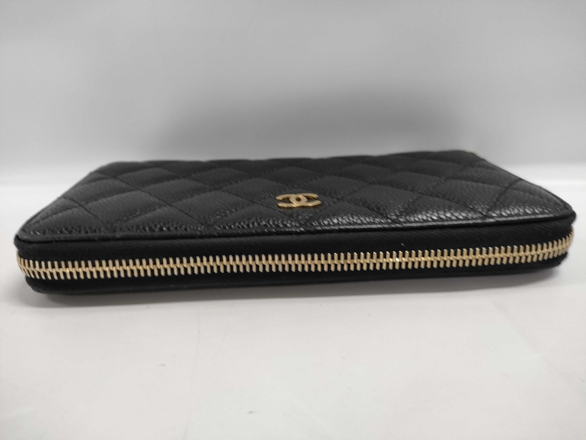 CHANEL Caviar Leather Matelasse Wallet with Round Zipper, Black GD Hardware, Seal, Card Holder, 20826548