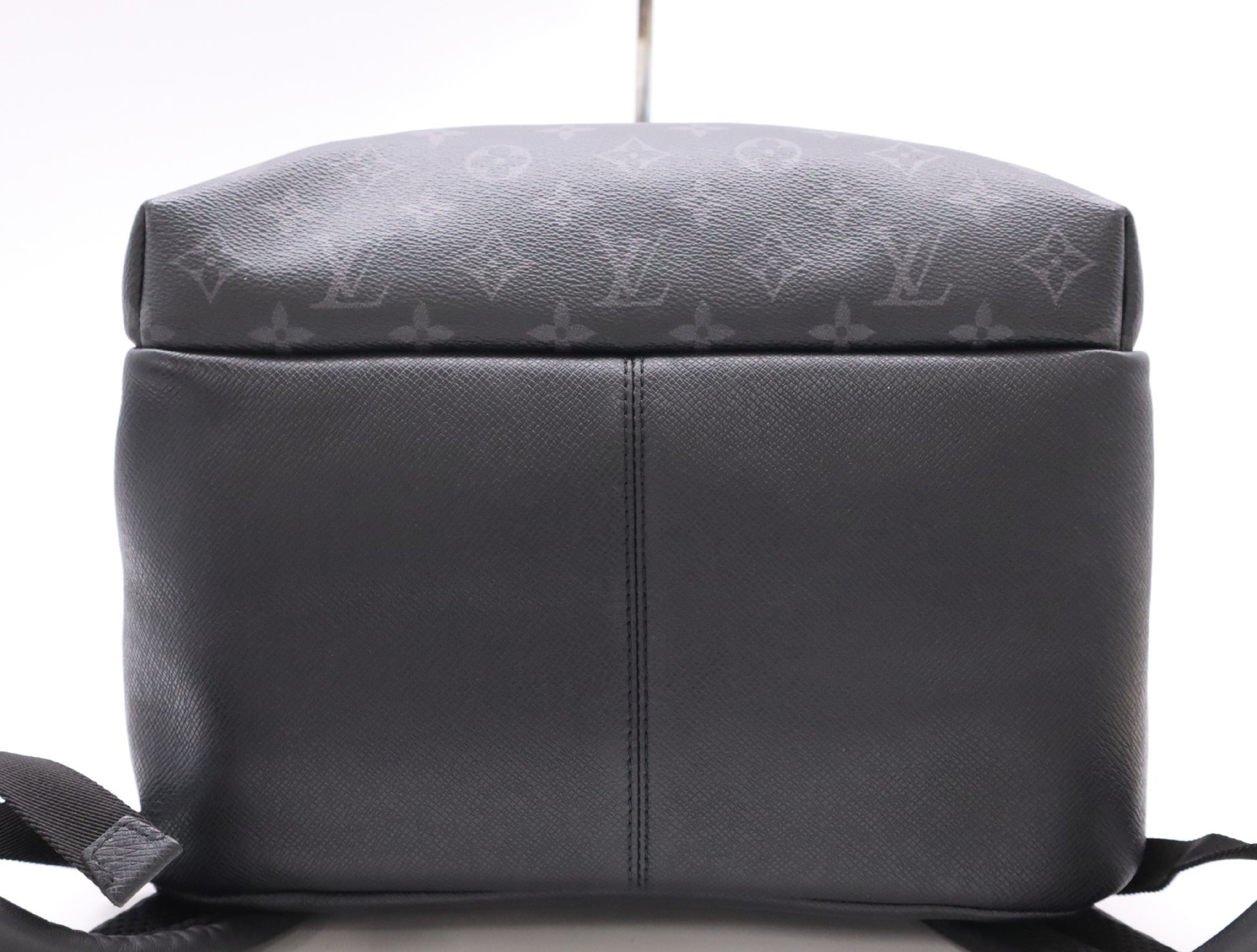 LOUIS VUITTON M30230 Discovery Backpack Noir with Dust Bag
