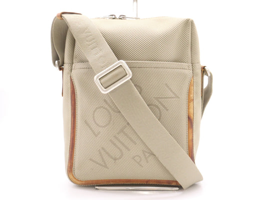 LOUIS VUITTON M93046 Compagnon Sable Shoulder Bag