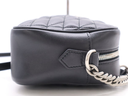 GUCCI 447632 GG Marmont Small Shoulder Bag, Leather, Quilted with GG Logo, Black, Includes Dust Bag