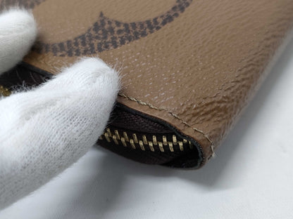 LOUIS VUITTON M69353 Monogram Giant Reverse Zippy Wallet RFID Verified Box and Dust Bag Included