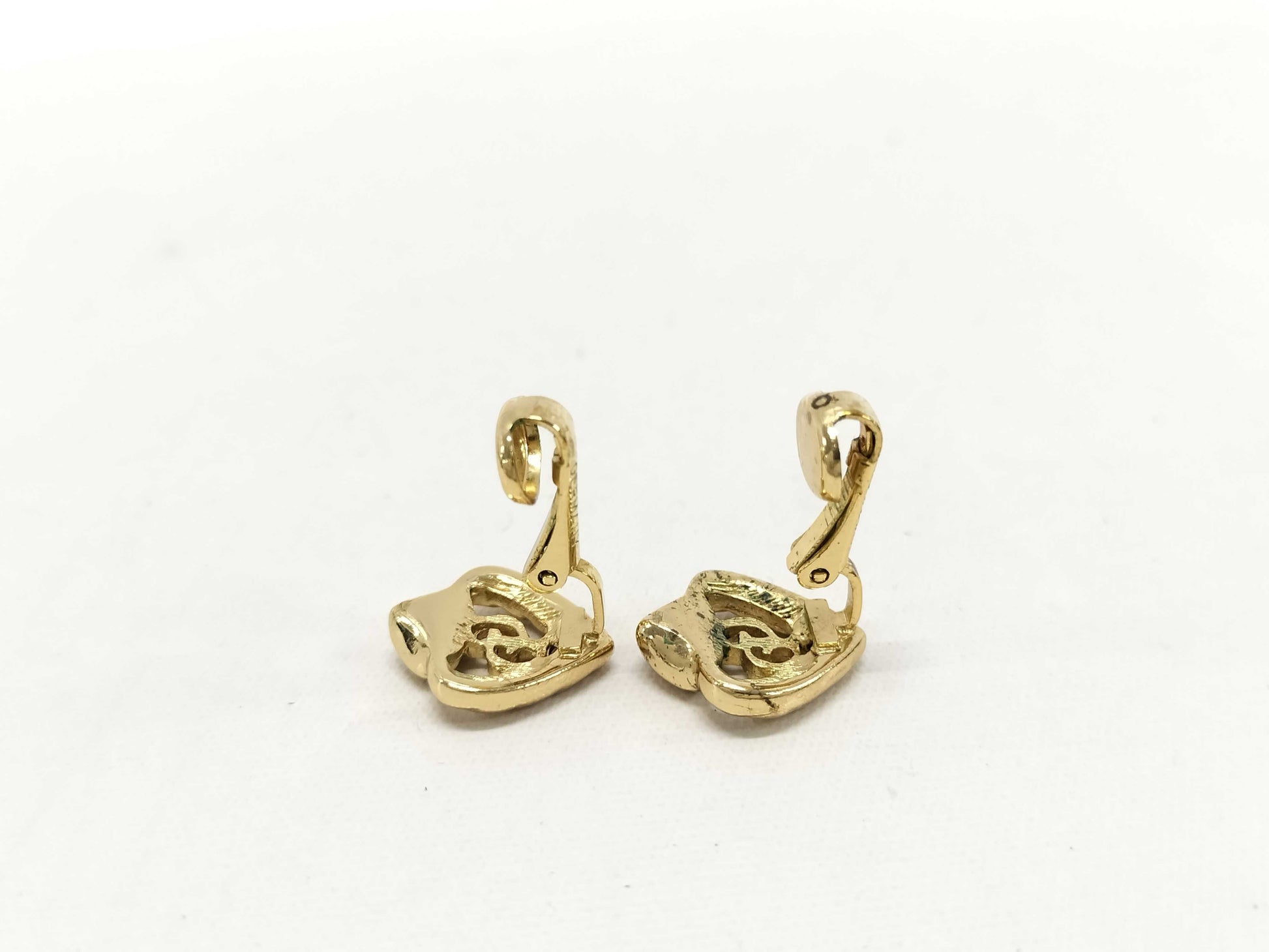 Dior CD Logo Earrings Heart GP Earrings