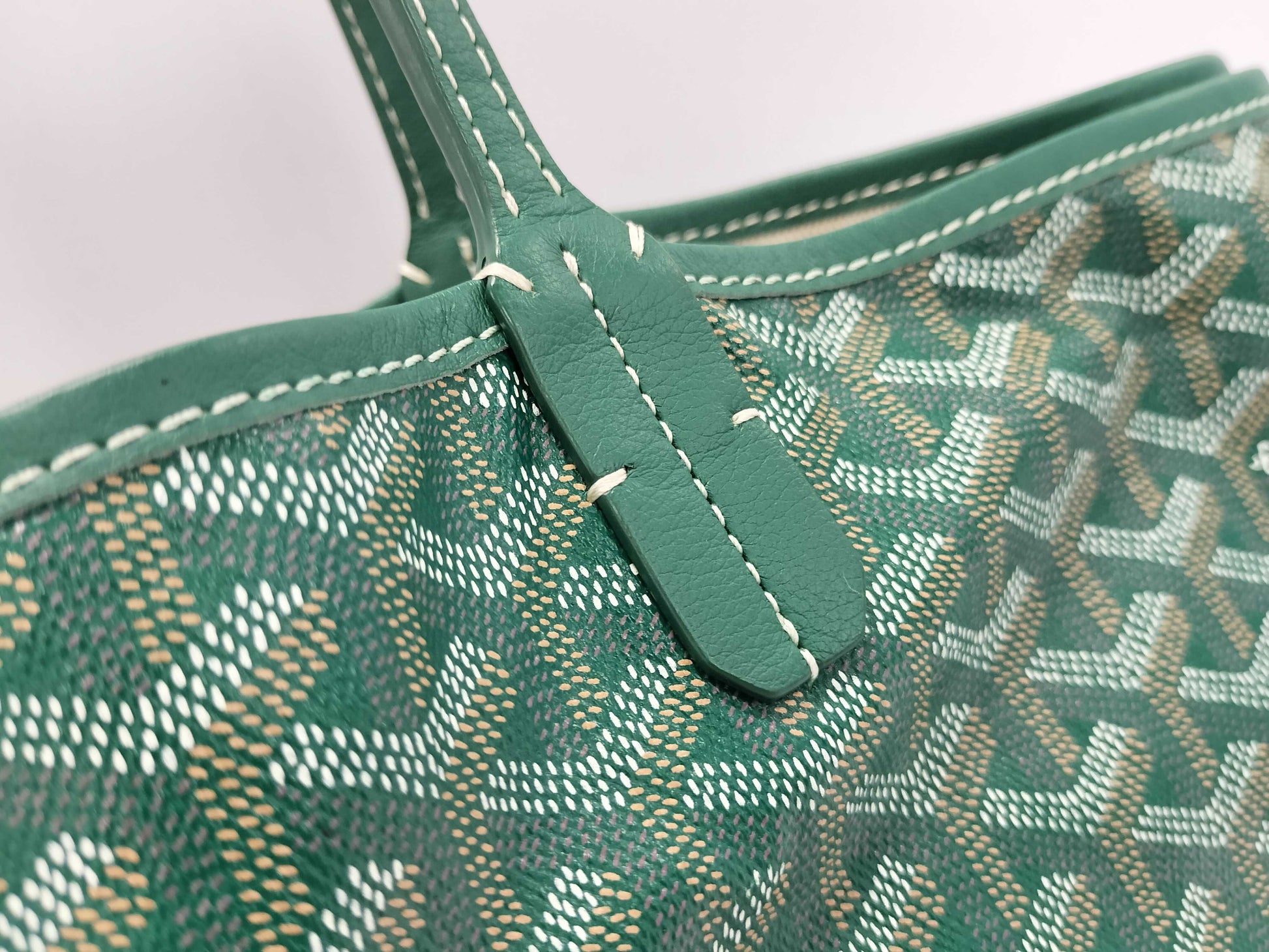 GOYARD Saint Louis PM Tote Bag, Goyardine Canvas and Leather, Green, with Pouch