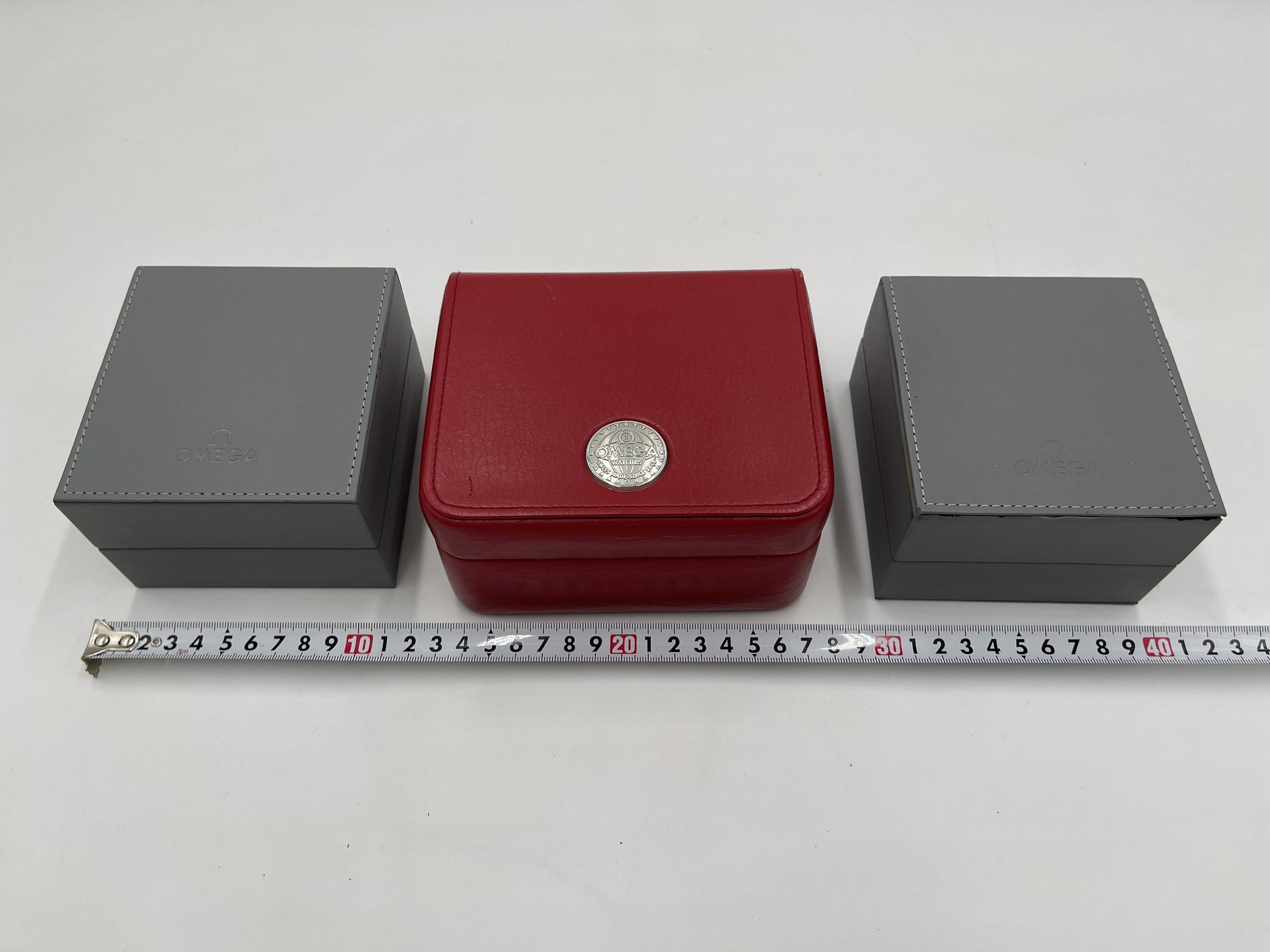 OMEGA Empty Box 3-Piece Set Unisex