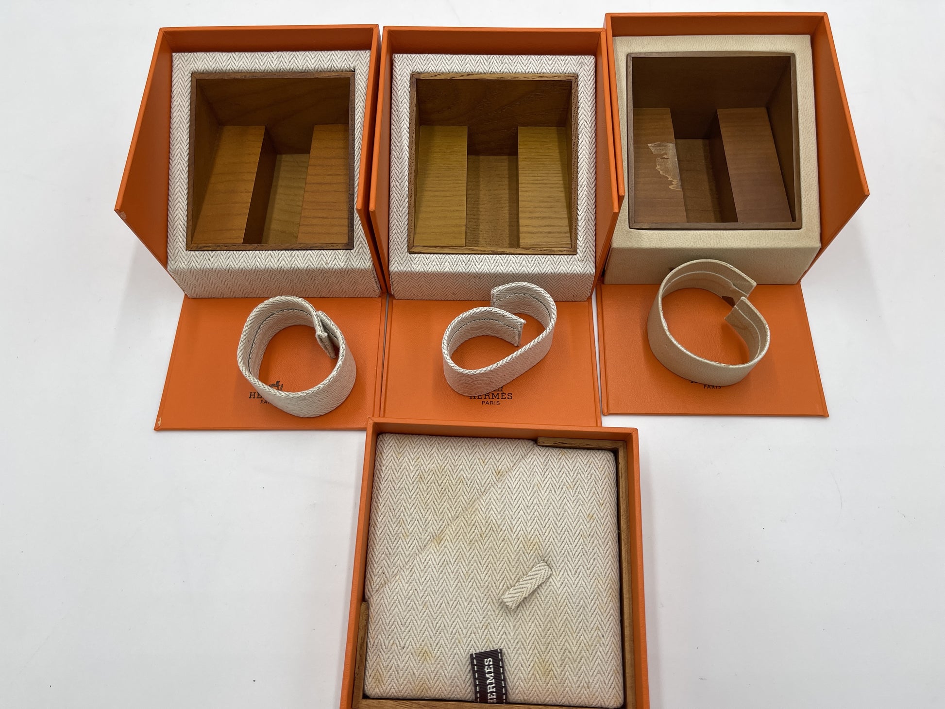 HERMES Empty Box Set of 4 Unisex