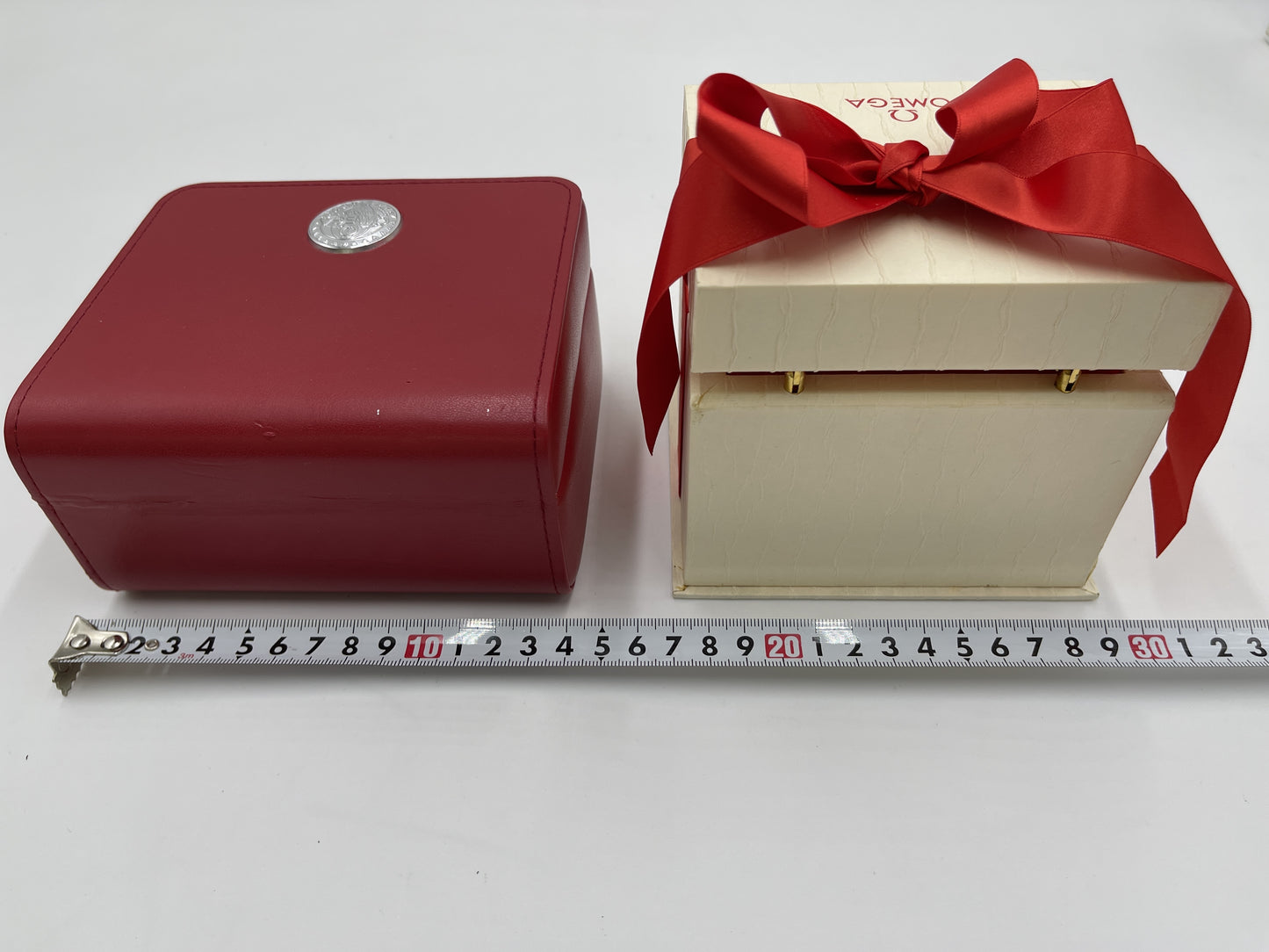 OMEGA Empty Box 2-Piece Set Unisex