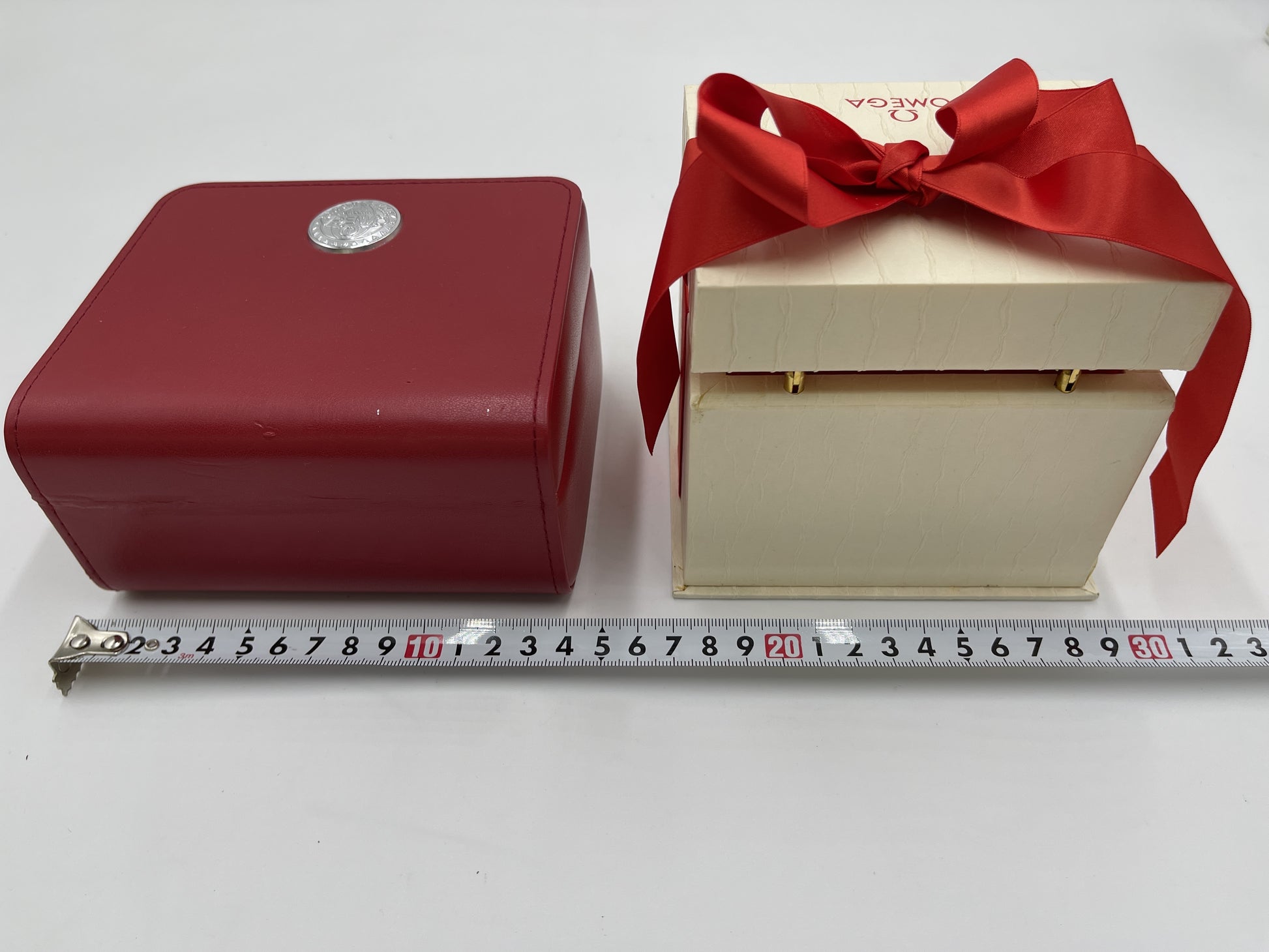 OMEGA Empty Box 2-Piece Set Unisex