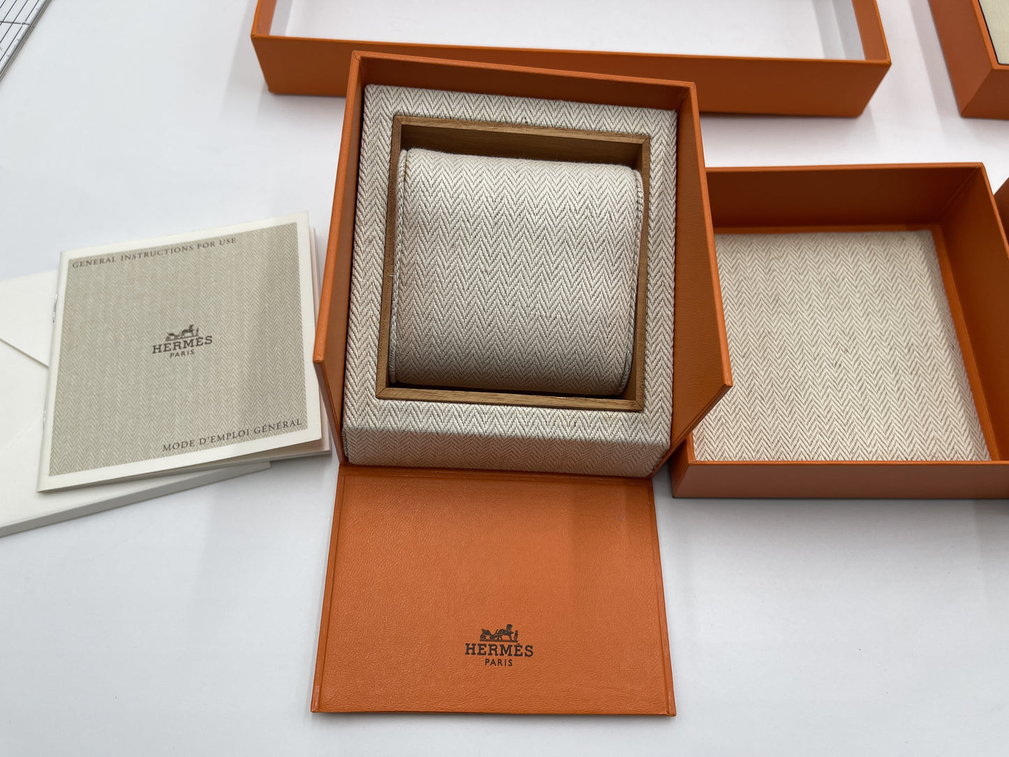 HERMES Empty Box Set of 4 Unisex
