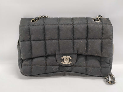 CHANEL Chocobar Chain Shoulder Bag