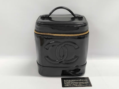 CHANEL Enamel Vanity Bag No. 4