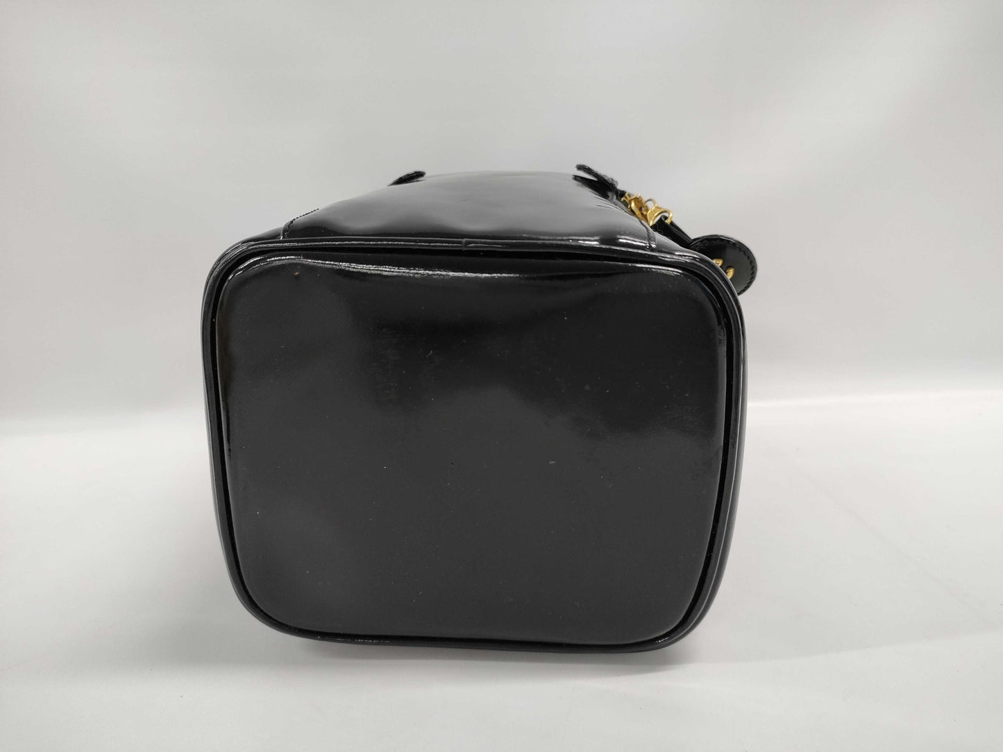 CHANEL Enamel Vanity Bag No. 4