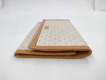 GUCCI Gucci MicroGG Wallet White Wallet