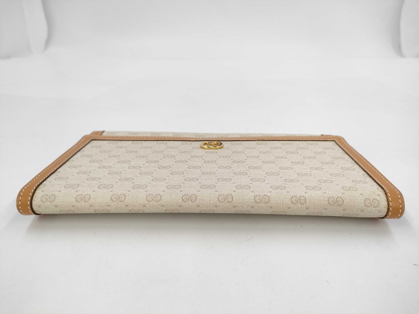 GUCCI Gucci MicroGG Wallet White Wallet