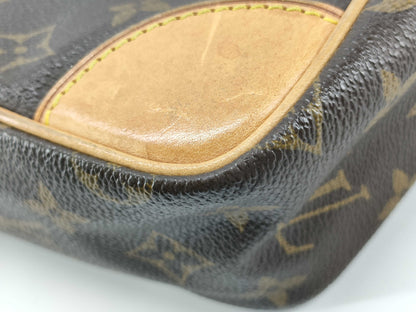 LOUIS VUITTON Monogram Trocadero Shoulder Bag