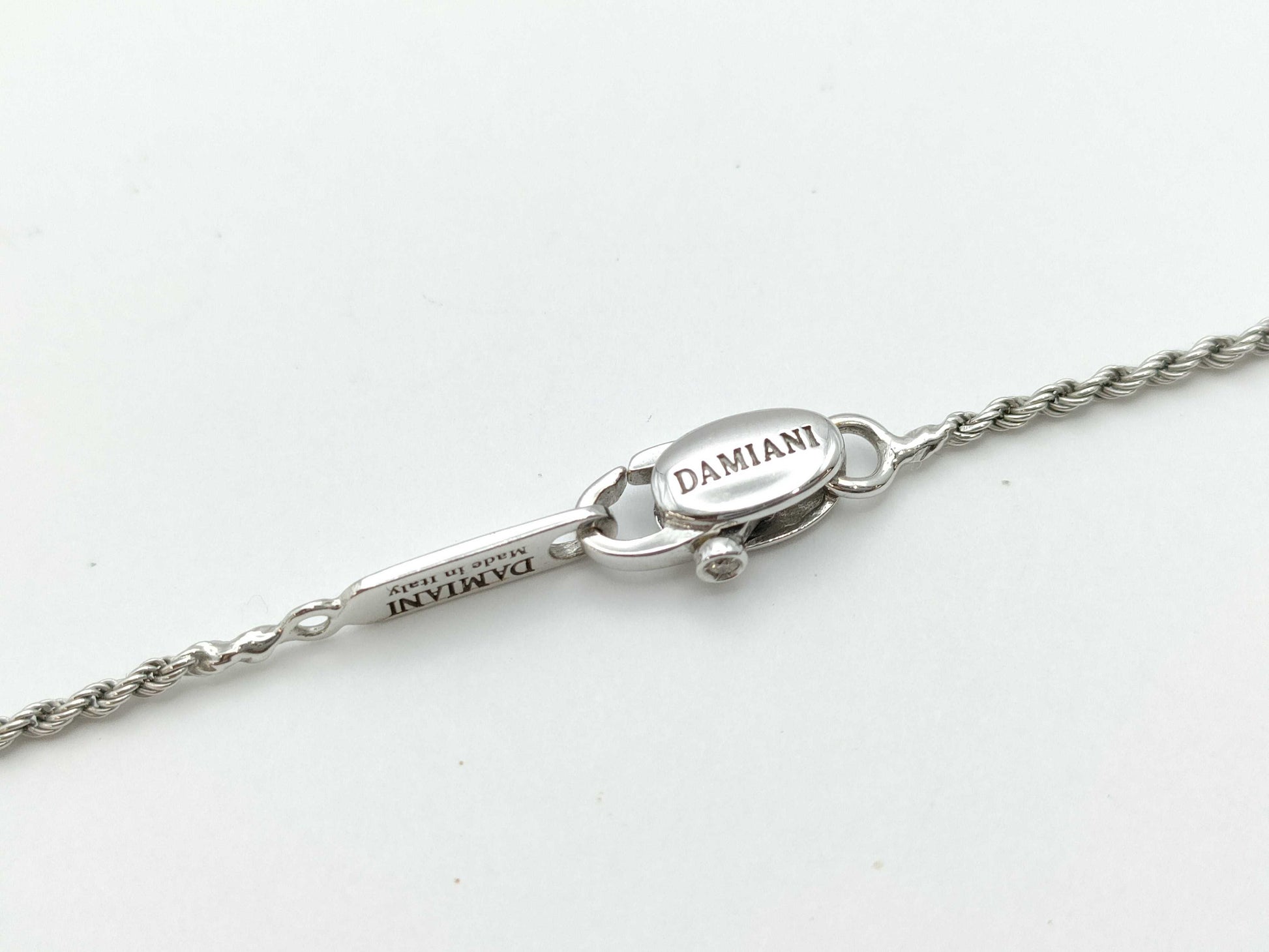 Damiani Belle Epoque Sapphire Diamond WG 750 9.9g Necklace