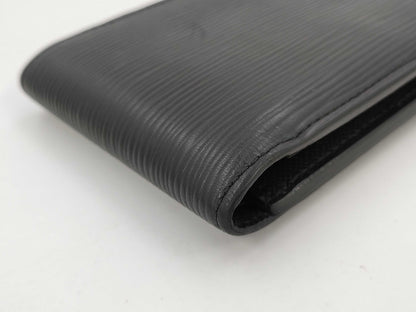 LOUIS VUITTON Vuitton Taiga Folding Wallet Card Case, Pass Case, Business Card Holder
