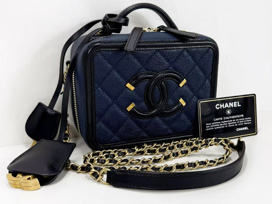 CHANEL Caviar Skin CC Filigree Vanity Bag, W16cm, Approx. 23 Series, [G Card and Sticker Included], Vintage G Hardware, Shoulder Bag, 23804961