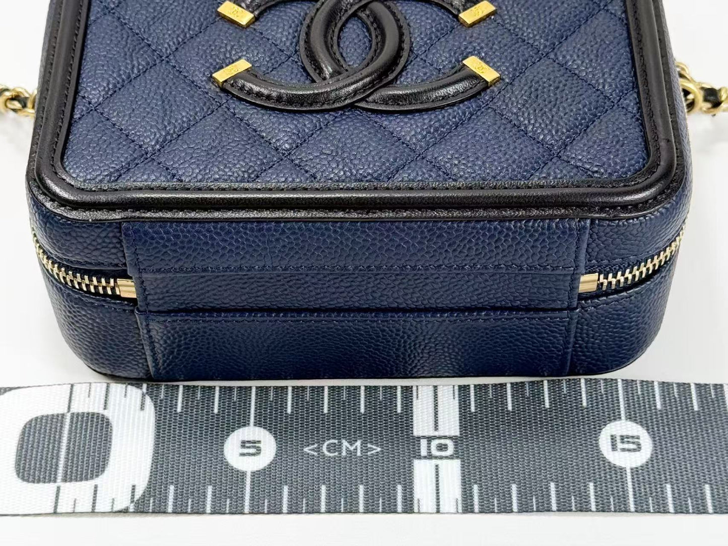 CHANEL Caviar Skin CC Filigree Vanity Bag, W16cm, Approx. 23 Series, [G Card and Sticker Included], Vintage G Hardware, Shoulder Bag, 23804961