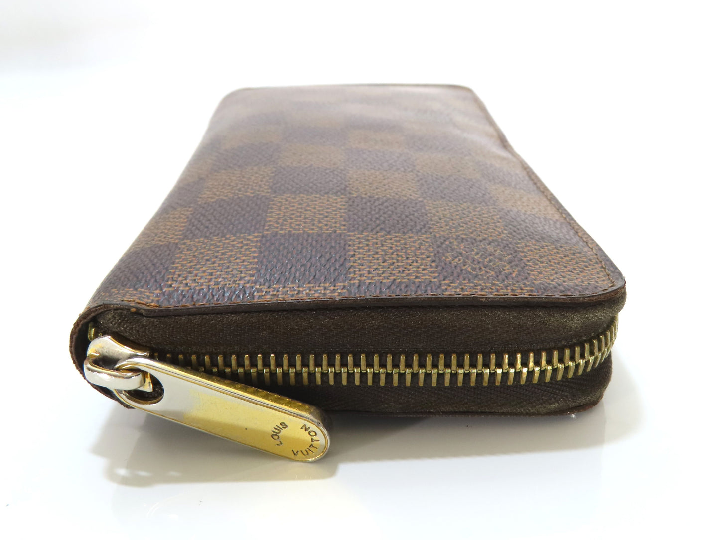 LOUIS VUITTON Damier Zippy Wallet