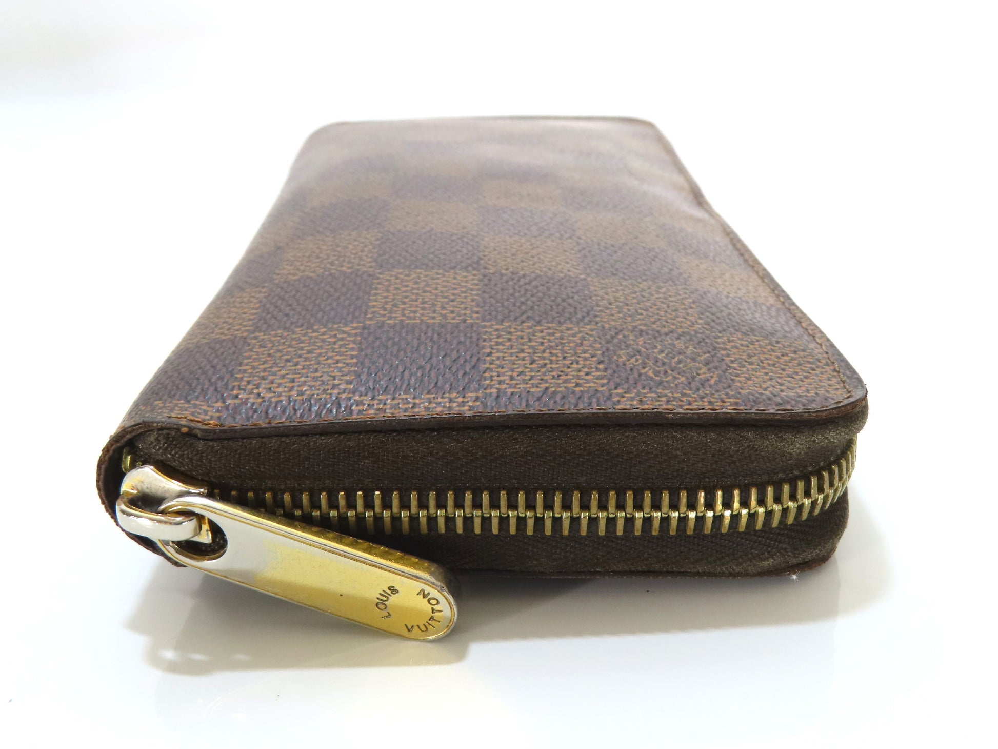 LOUIS VUITTON Damier Zippy Wallet