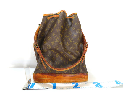 LOUIS VUITTON Monogram Noe Shoulder Bag Drawstring Shoulder Bag