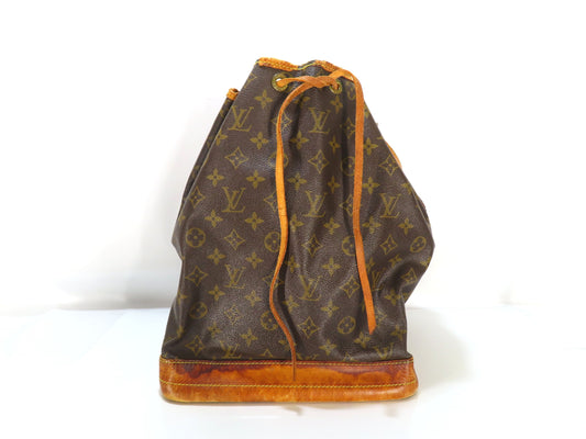 LOUIS VUITTON Monogram Noe Shoulder Bag Drawstring Shoulder Bag
