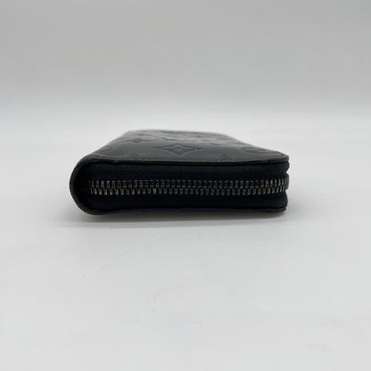 LOUIS VUITTON LOUIS VUITTON Zippy Wallet Vertical M62902 RFID Responsive Wallet