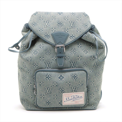 LOUIS VUITTON Denim Montsouris Backpack, Washed Denim, Backpack/Daypack, M22534. 2023 Backpack