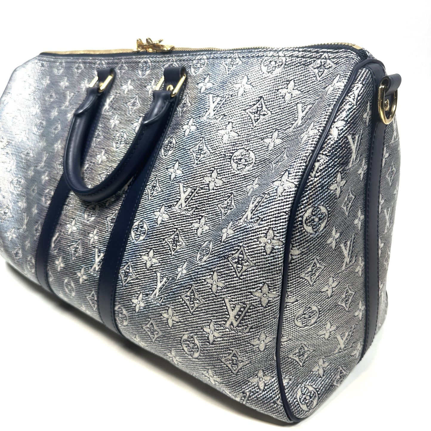 LOUIS VUITTON Lamé Keepall Bandouliere 45 Shoulder Bag/Handbag Monogram Laminated Jacquard M22923 Boston Bag