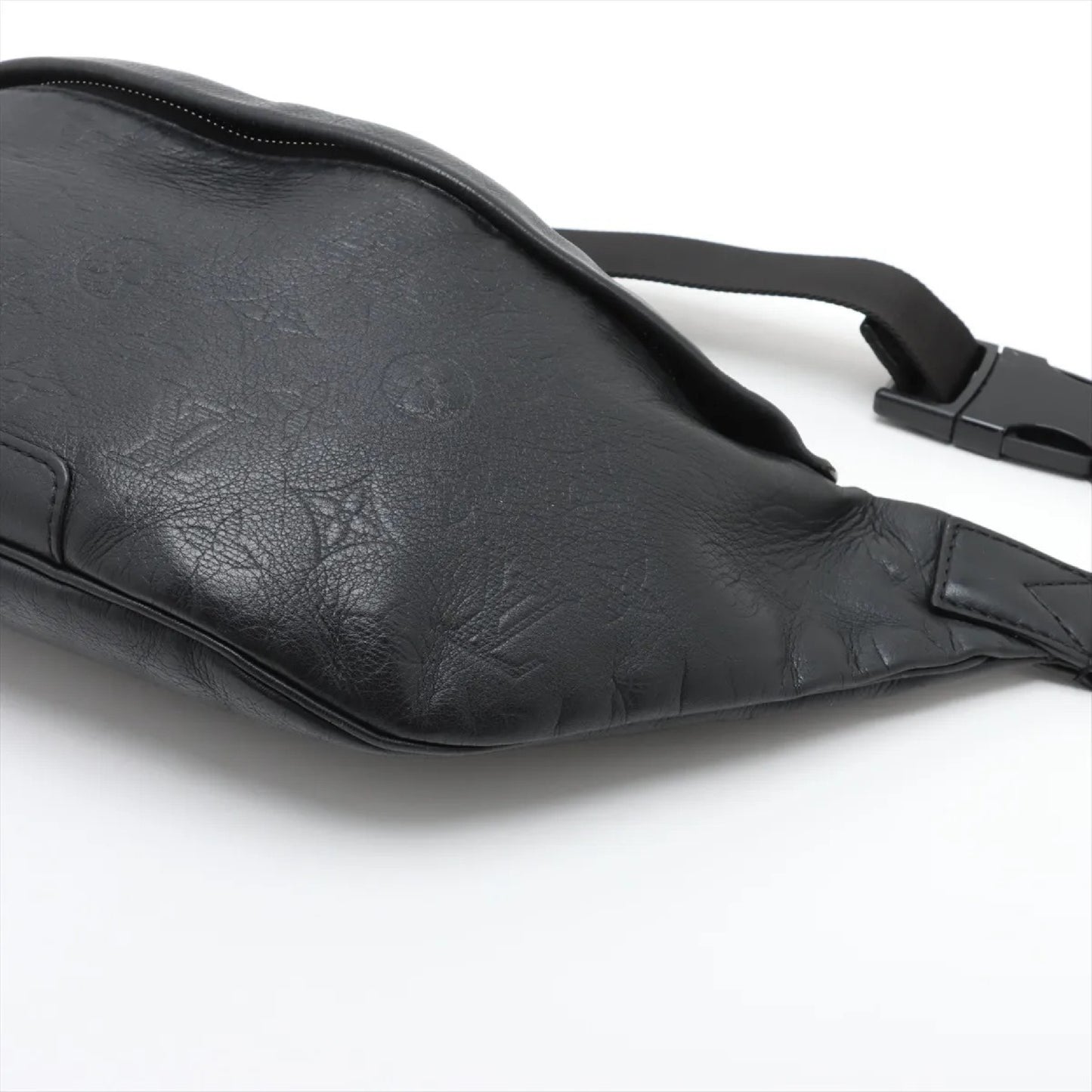 LOUIS VUITTON Discovery Bum Bag Waist Bag Monogram Shadow M44388 Black Waist Bag