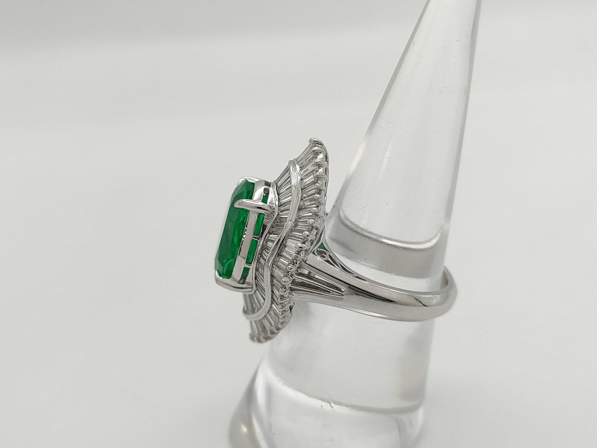 E5.54ct D2.50ct PT900 12.7g Ring 