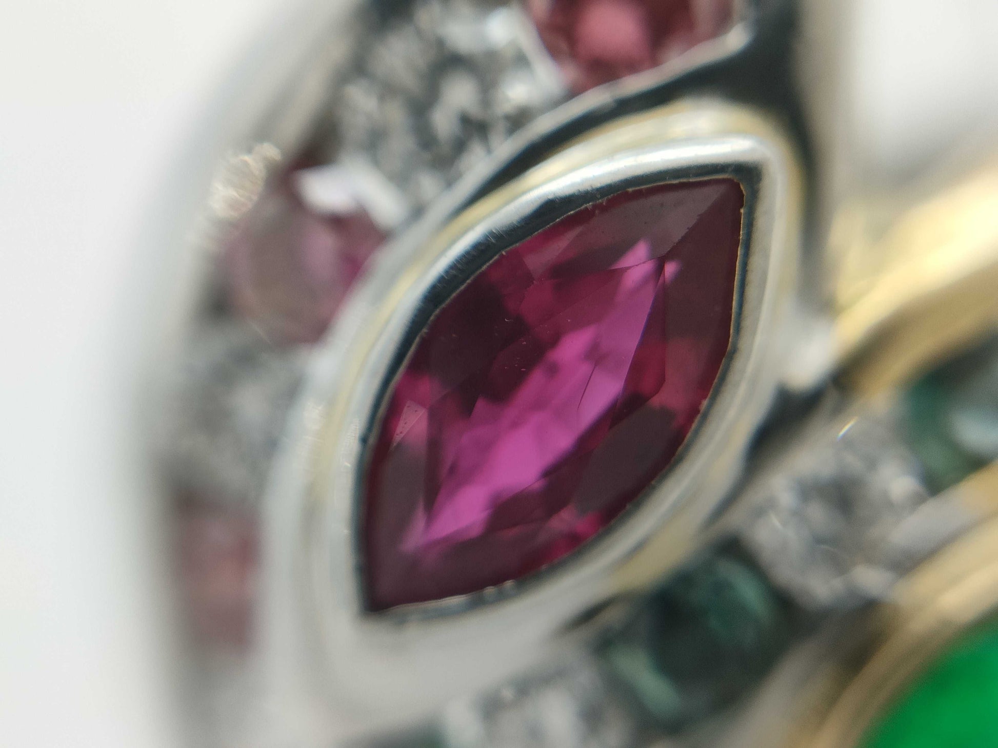 R0.47ct E0.36ct AX0.17ct D1.03ct K18/PT900 19.3g Ring 