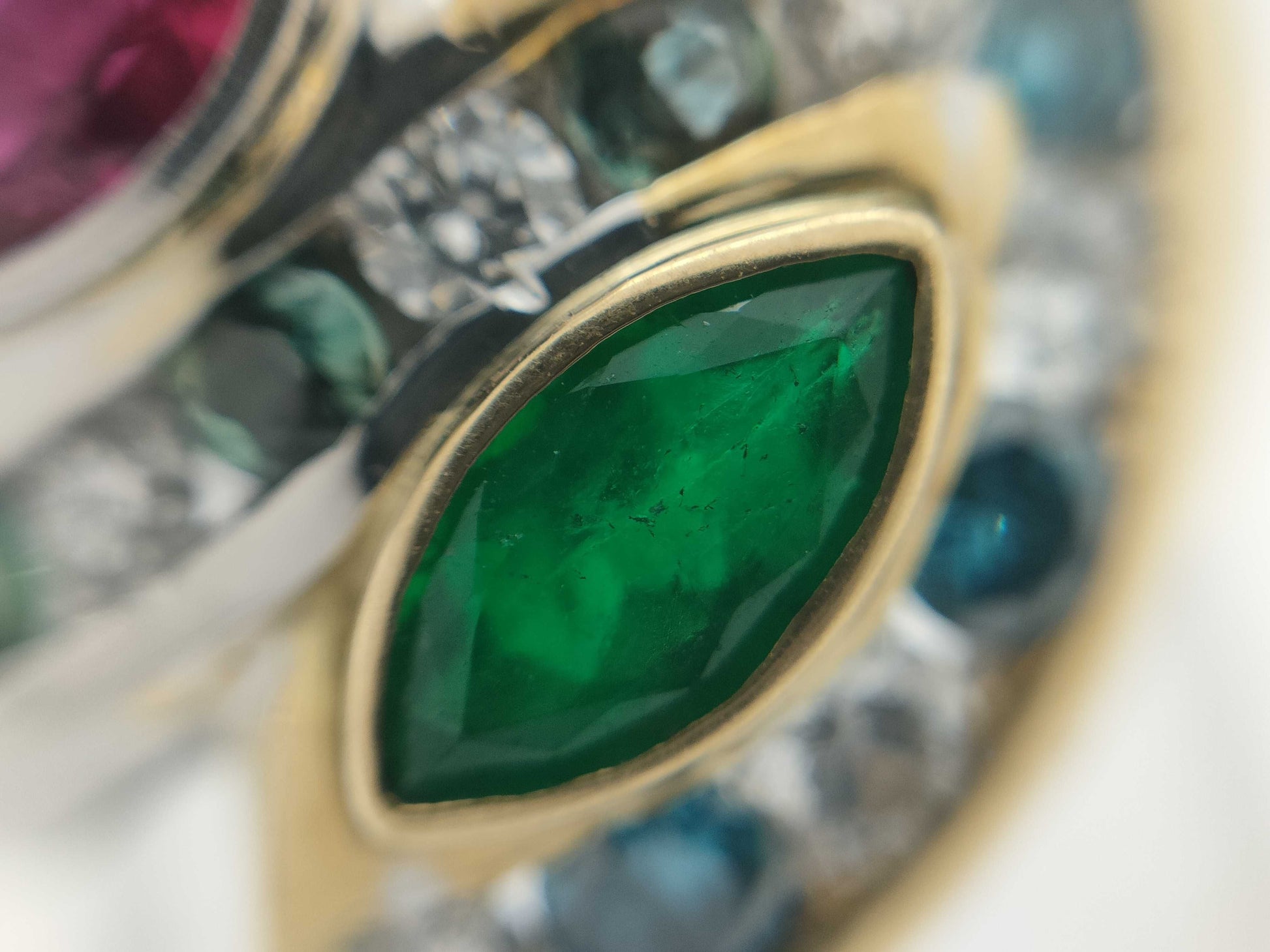 R0.47ct E0.36ct AX0.17ct D1.03ct K18/PT900 19.3g Ring 