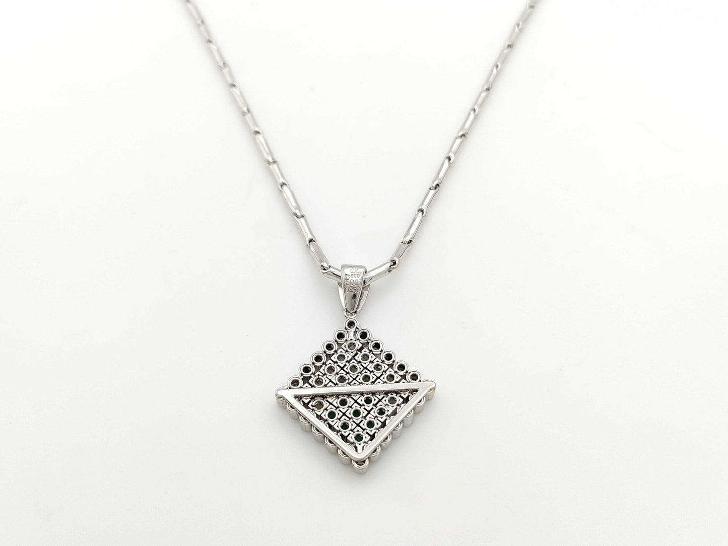 CRESCENT VERT Colored Stone 0.85ct D2.59ct PT900/750 18.6g Necklace 