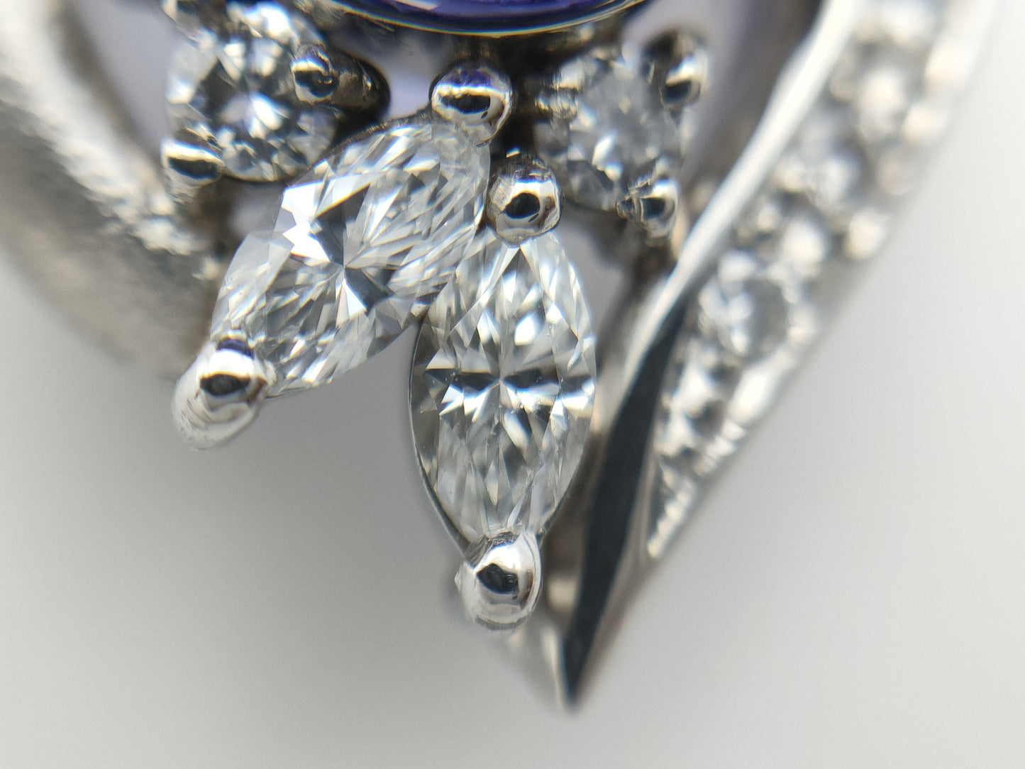 TZ4.94ct D0.91ct D0.04ct PT900 8.4g Pendant Top 