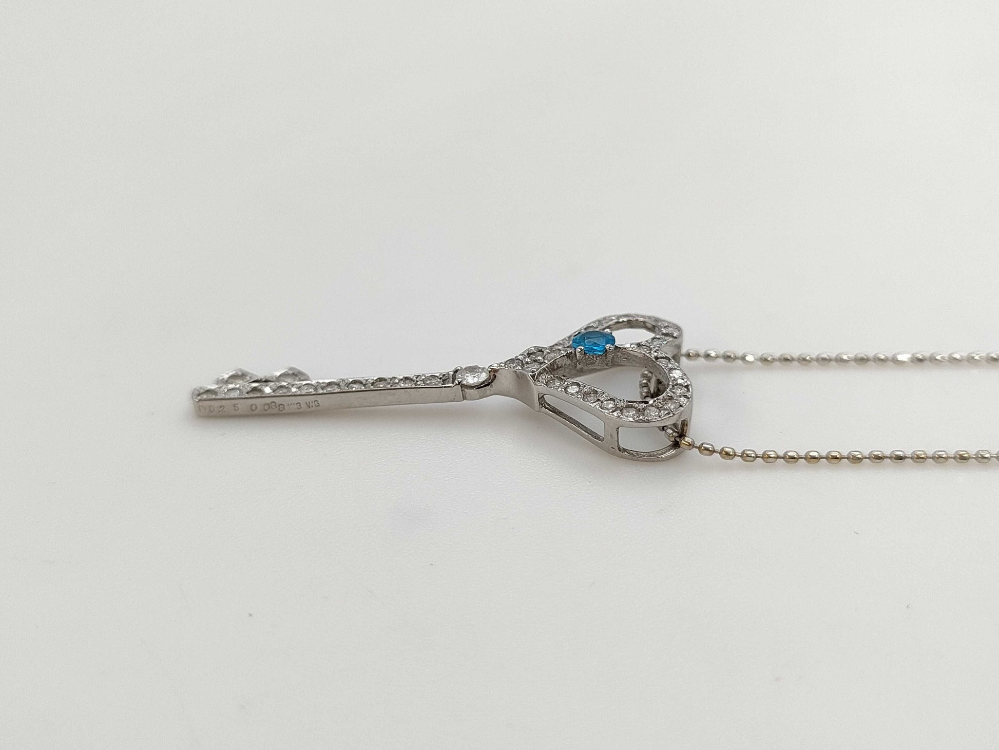 Key Motif Colored Stone 0.088ct D0.25ct K18WG 3.3g Necklace 