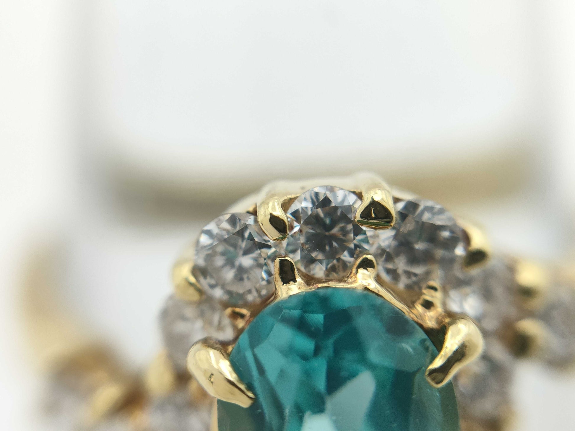 Colored Stone 0.84ct D0.46ct K18 3.3g Ring 